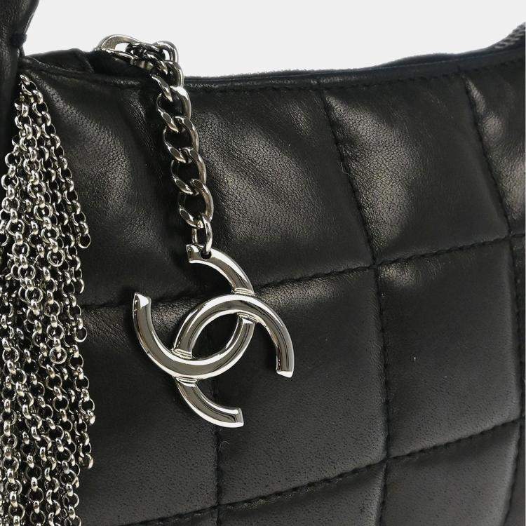 Pre Owned Chanel Choco Bar Fringe Black Lambskin Shoulder Bag
