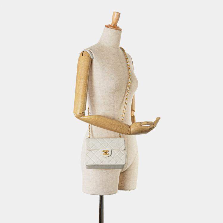 Pre Owned Chanel White Mini Square Classic Lambskin Single Flap