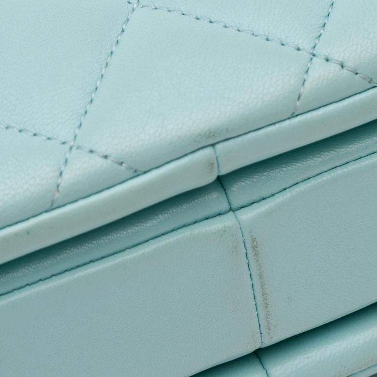 مملوكة مسبقًا Chanel Blue Small Quilted Lambskin Trendy CC Flap Bag