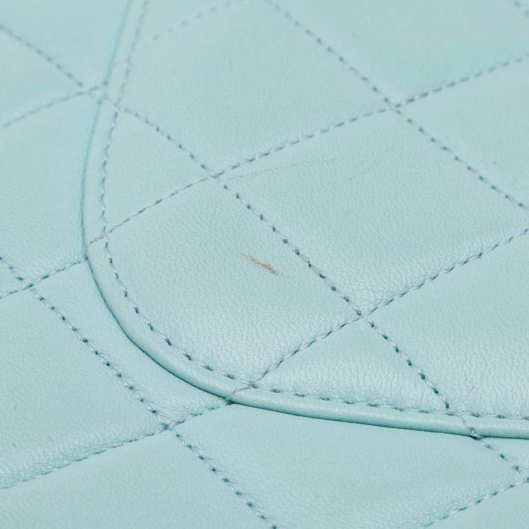 مملوكة مسبقًا Chanel Blue Small Quilted Lambskin Trendy CC Flap Bag
