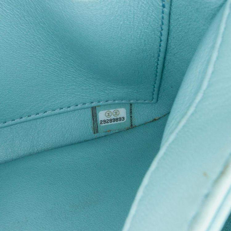 مملوكة مسبقًا Chanel Blue Small Quilted Lambskin Trendy CC Flap Bag