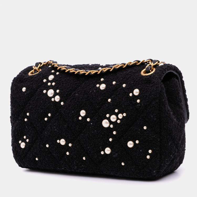 مملوكة مسبقًا Chanel Black Small Tweed Pearl Cosmos Flap Bag