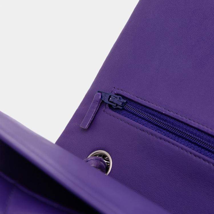Pre Owned Chanel Purple Jumbo Classic Lambskin Double Flap