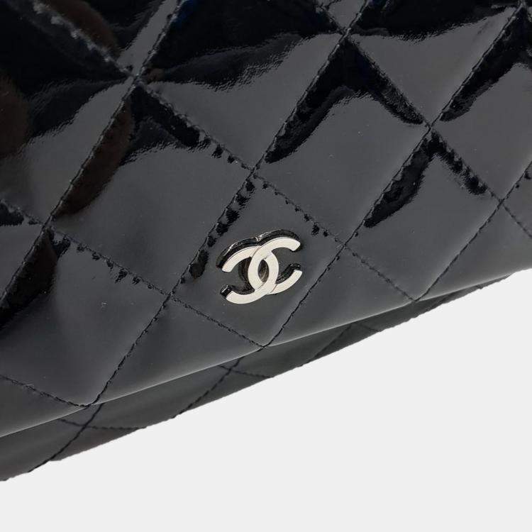 Pre Owned Chanel Black Patent Leather folding clutch