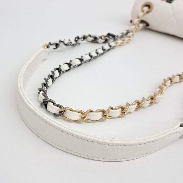 Pre Owned Chanel White Lambskin Leather Mini Charm Shoulder Bag