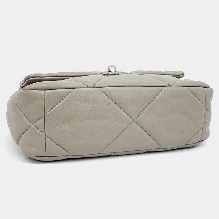 Pre Owned Chanel 19 Flap Bag Small