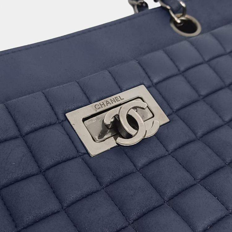 Pre Owned Chanel Blue Leather Chain Shoulder Bag