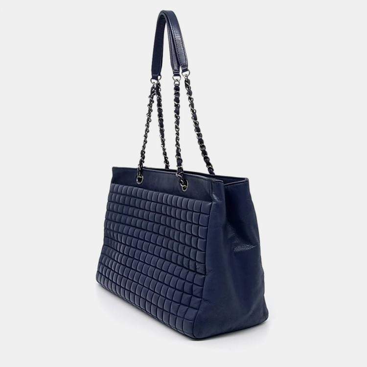 Pre Owned Chanel Blue Leather Chain Shoulder Bag