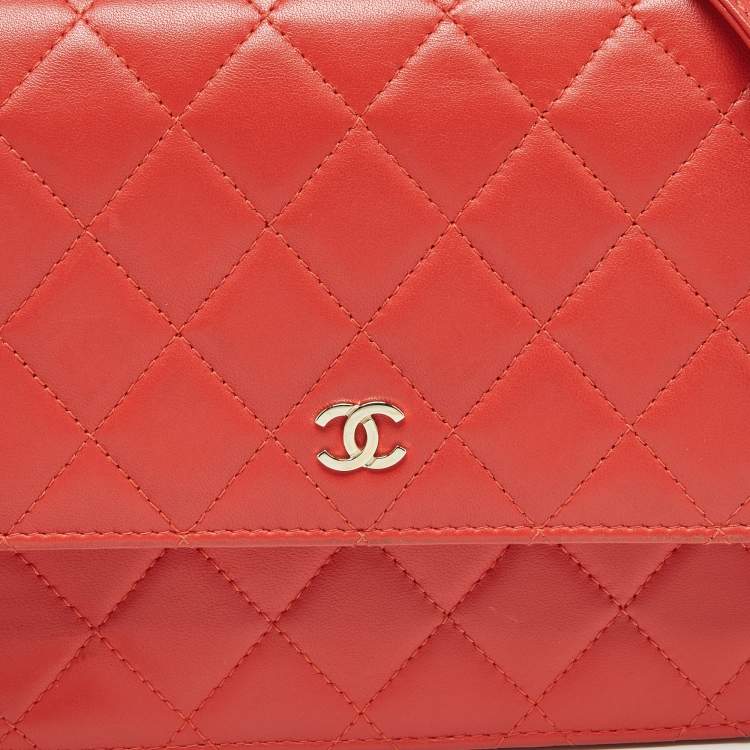 Pre Owned Chanel Orange Quilted Leather Classic Wallet On Chain