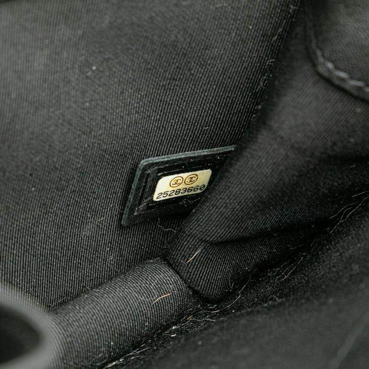 Pre Owned Chanel Black Small Quilted Goatskin CC Box Flap Bag