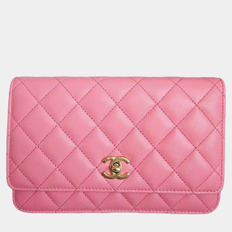 Pre Owned Chanel Pink Lambskin Quilted CC Pearl Crush Wallet On Chain