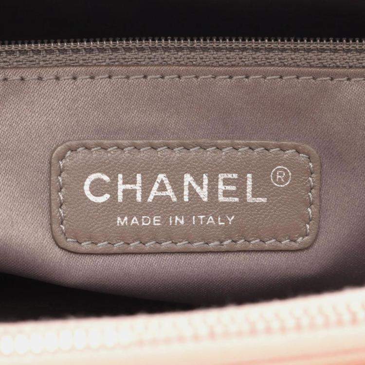 Pre Owned Chanel Grand Shopping Pink Leather Tote Bag