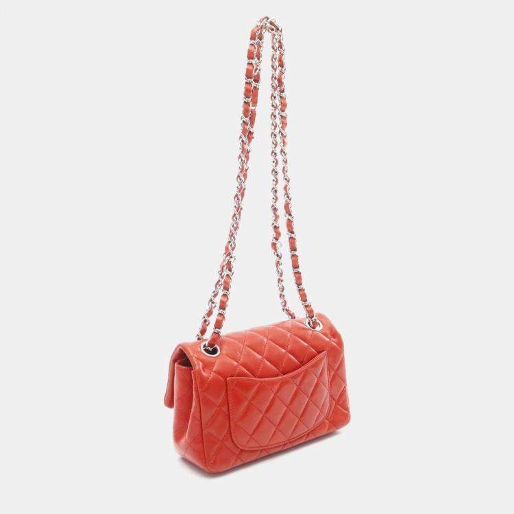 Pre Owned Chanel Red Lambskin Shoulder Bag