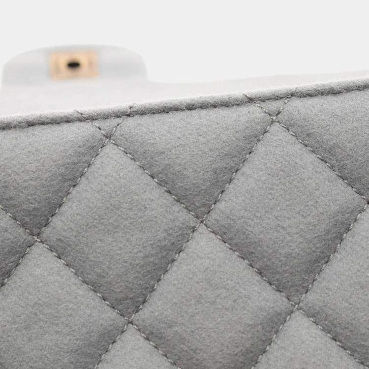 Pre Owned Chanel Red Grey Felt Leather Canvas Shoulder Bag