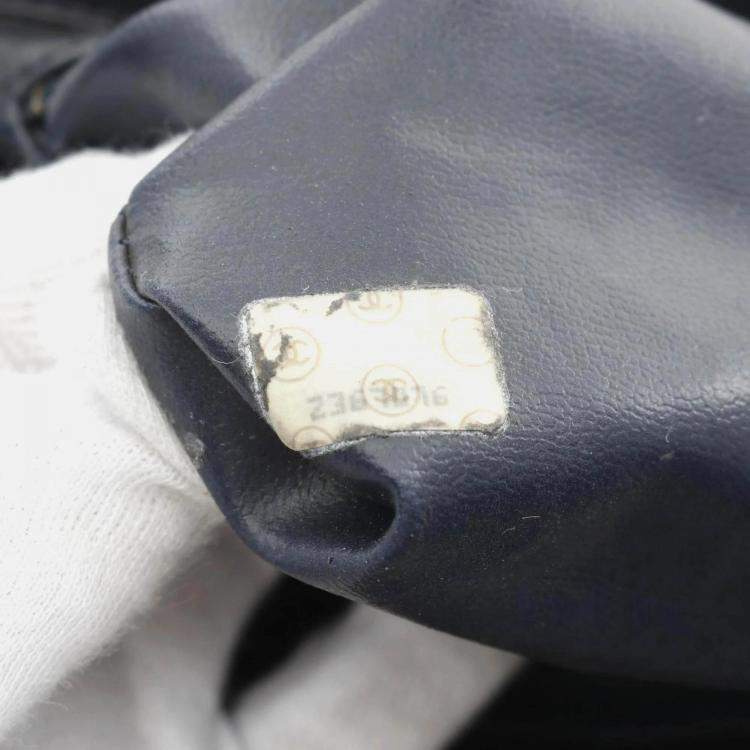 Pre Owned Chanel Chevron V Stitch Navy Lambskin Handbag