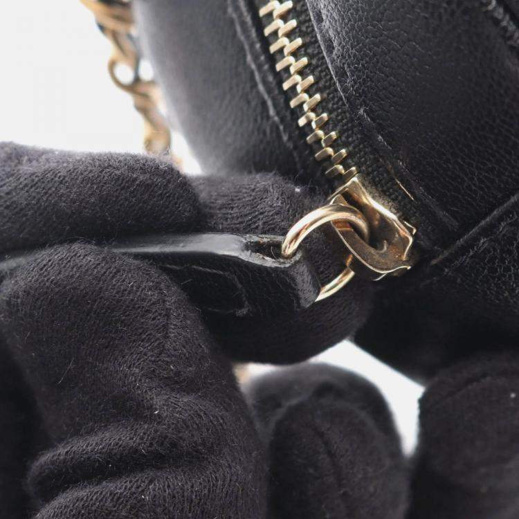 Pre Owned Chanel Matelasse Round Mini Black Lambskin Shoulder Bag