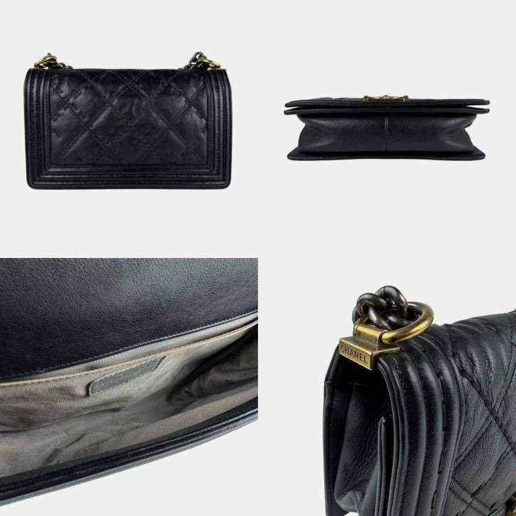 Pre Owned Chanel Boy Black Leather Shoulder Bag