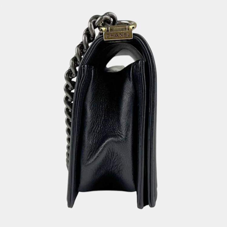 Pre Owned Chanel Boy Black Leather Shoulder Bag