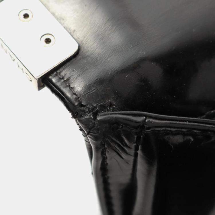 Pre Owned Chanel Boy Black Patent Leather Shoulder Bag