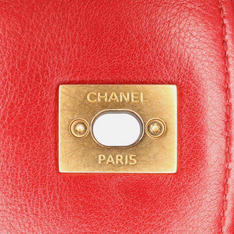 Pre Owned Chanel Chain Handle Flap Small Quilted Calfskin Caviar Bag