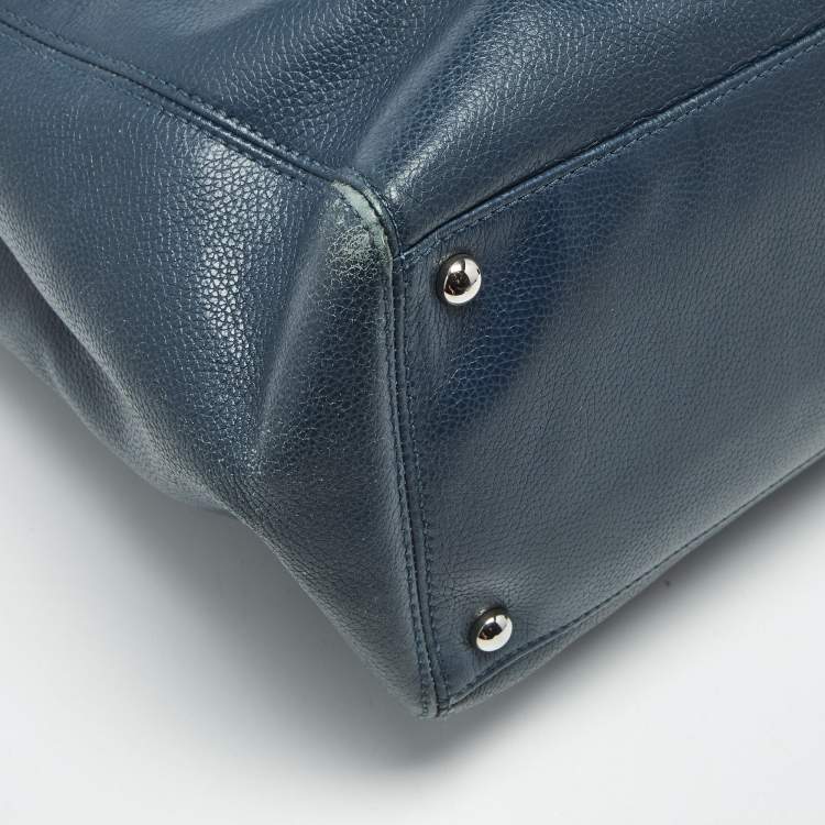 Pre Owned Chanel Blue Leather Executive Cerf Tote