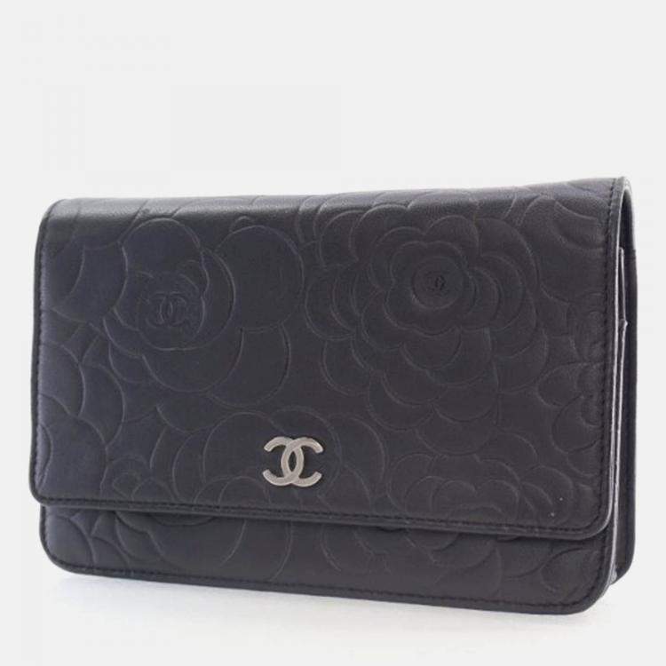Pre Owned Chanel Camellia Black Lambskin Wallet On Chain