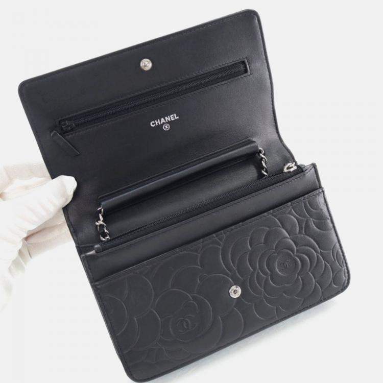 Pre Owned Chanel Camellia Black Lambskin Wallet On Chain
