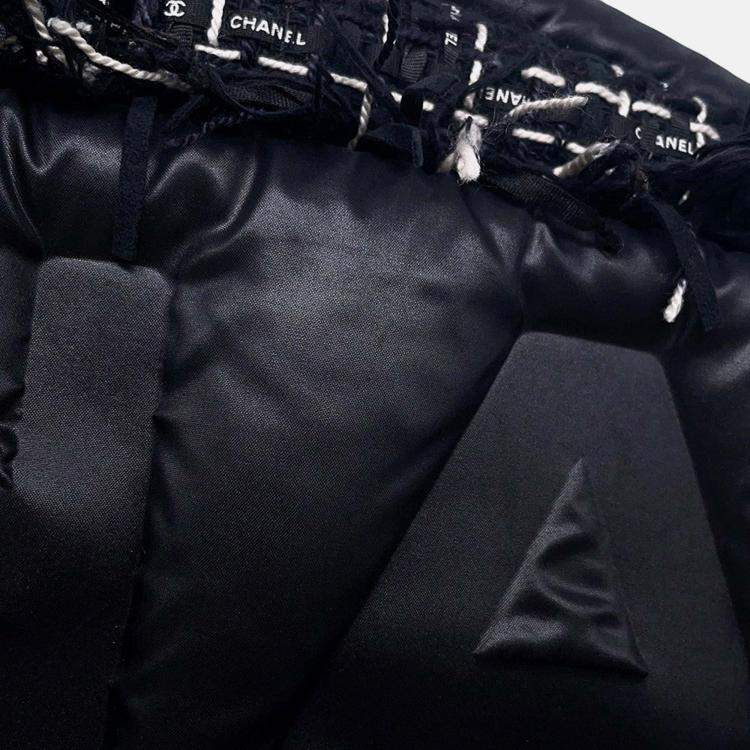 Pre Owned Chanel Coco Neige Black Nylon Shoulder Bag