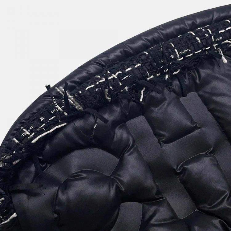 Pre Owned Chanel Coco Neige Black Nylon Shoulder Bag