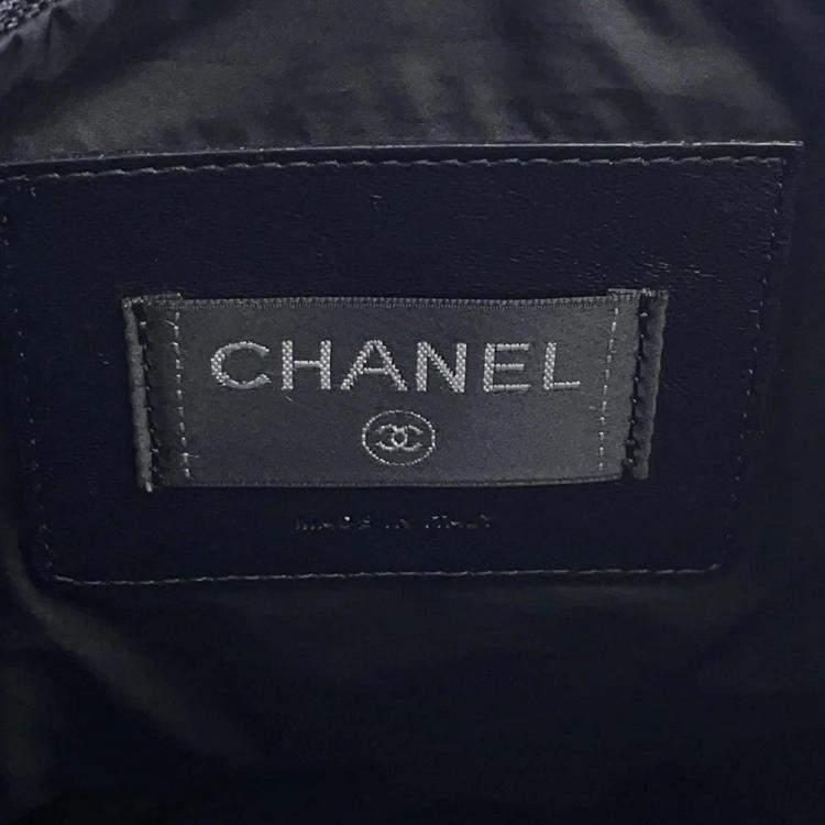 Pre Owned Chanel Coco Neige Black Nylon Shoulder Bag