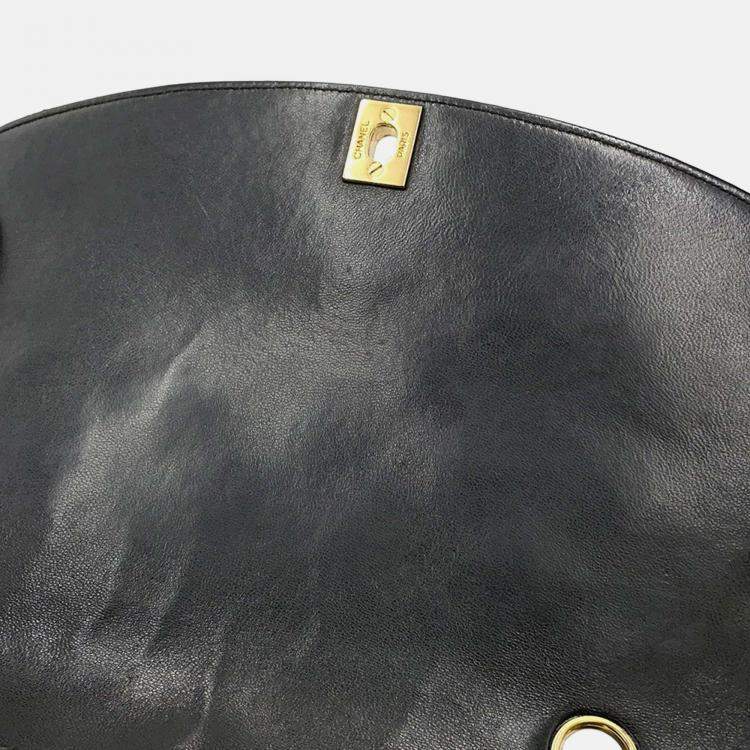 Pre Owned Chanel Diana Matelasse Black Lambskin Chain Shoulder Bag