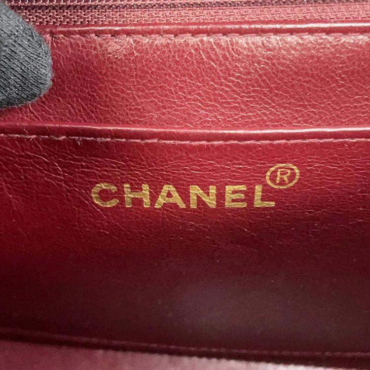 Pre Owned Chanel Diana Matelasse Black Lambskin Chain Shoulder Bag