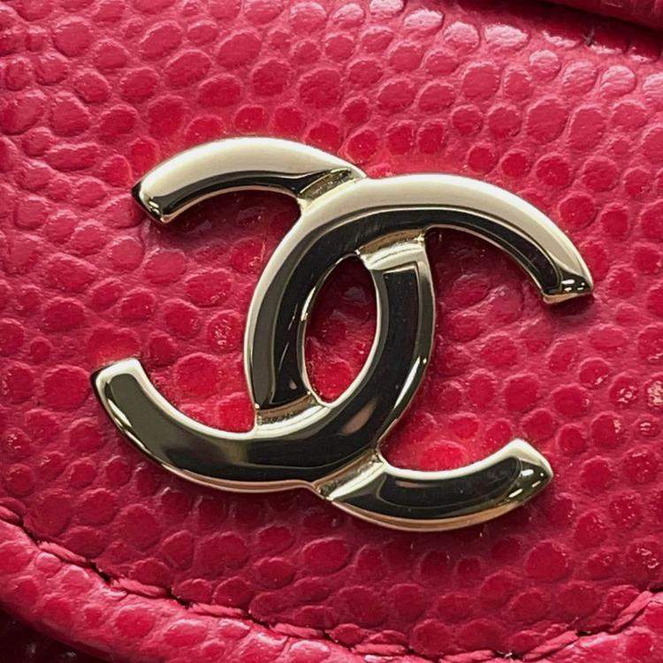 Pre Owned Chanel Matelasse Classic Small Caviar Leather Flap Wallet