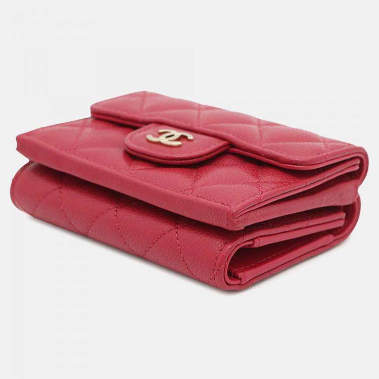Pre Owned Chanel Matelasse Classic Small Caviar Leather Flap Wallet
