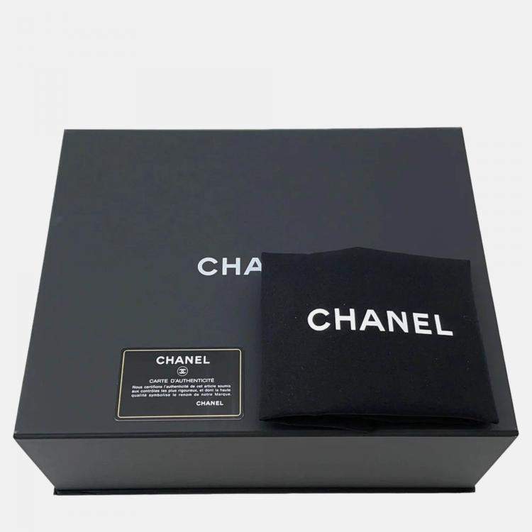 Pre Owned Chanel Matelasse Small Black Caviar Leather Messenger Bag