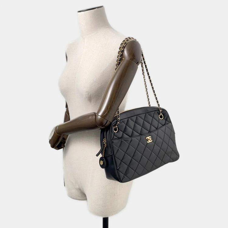 Pre Owned Chanel Matelasse Camera Case Black Lambskin Chain Shoulder Bag