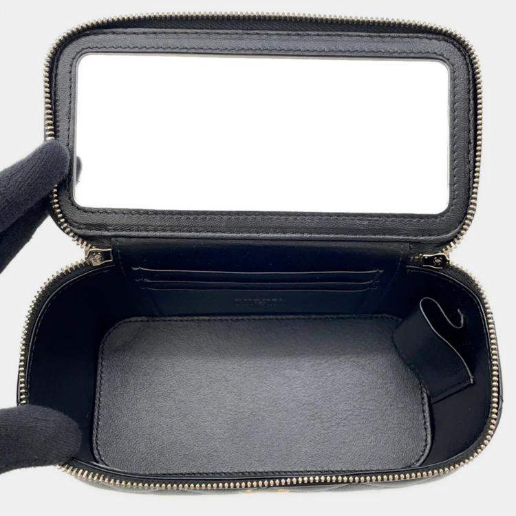 Pre Owned Chanel Matelasse Top Handle Black Lambskin Chain Vanity Bag