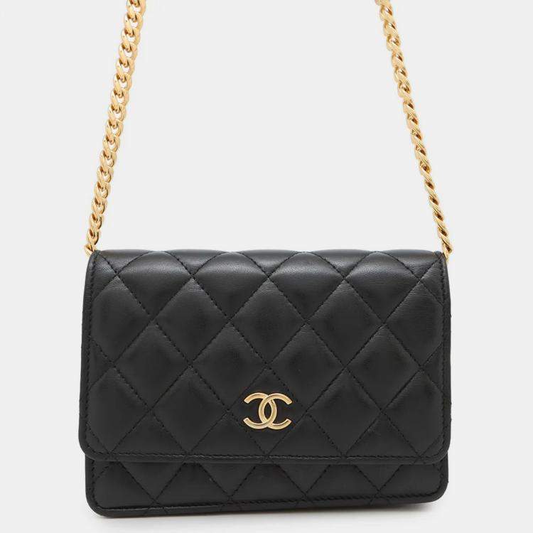 Pre Owned Chanel Matelasse Pearl Chain Mini Black Lambskin Chain Wallet