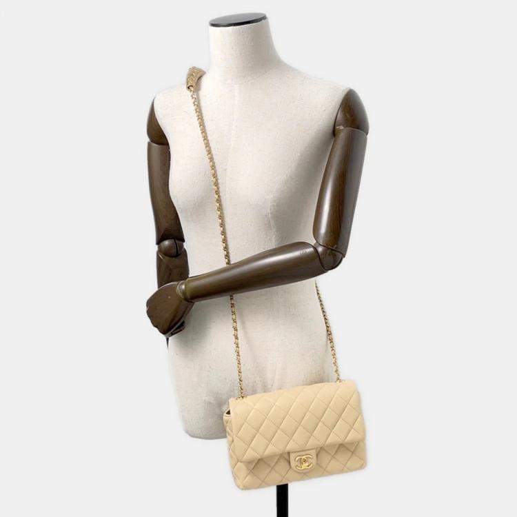 Pre Owned Chanel Turnlock CC Lambskin Chain Shoulder Bag
