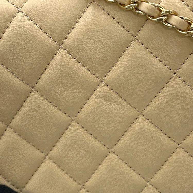 Pre Owned Chanel Turnlock CC Lambskin Chain Shoulder Bag