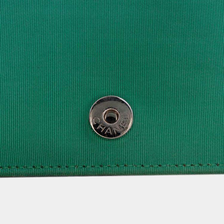 Pre Owned Chanel Black Quilted Boucle Tweed Robot Charm Wallet On Chain