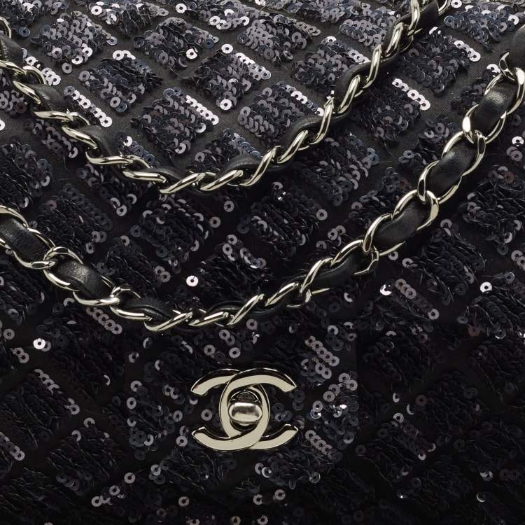 Pre Owned Chanel Navy Blue/Black Quilted Sequins and Satin Medium Classic Single Flap Bag