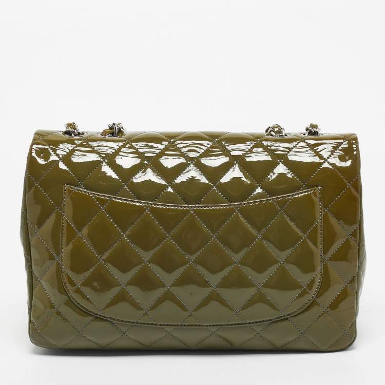 Pre Owned Chanel Green Quilted Patent Leather Jumbo Classic Single Flap Bag