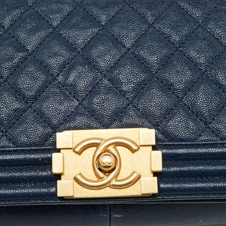 Pre Owned Chanel Navy Blue Quilted Caviar Leather Medium Boy Bag