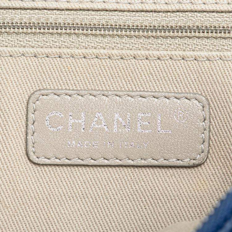Pre Owned Chanel Blue Medium Quilted Caviar Easy Flap Bag