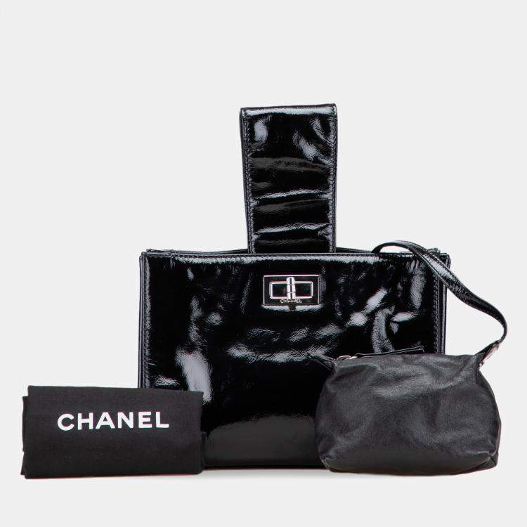 Pre Owned Chanel Black Patent Mademoiselle Lock Convertible Wrist Clutch