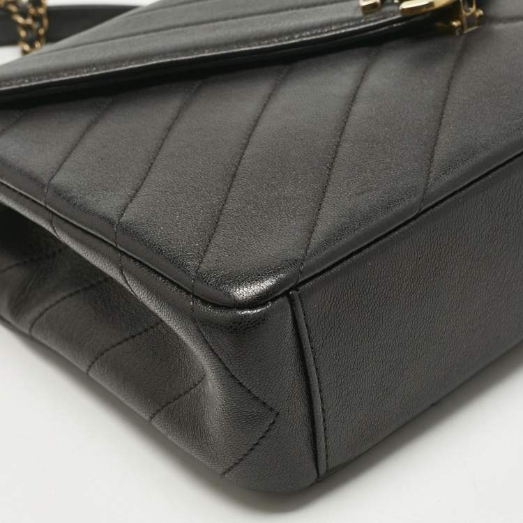Pre Owned Chanel Black Quilted Leather Coco Envelope Flap Bag