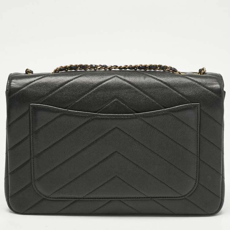 Pre Owned Chanel Black Quilted Leather Coco Envelope Flap Bag