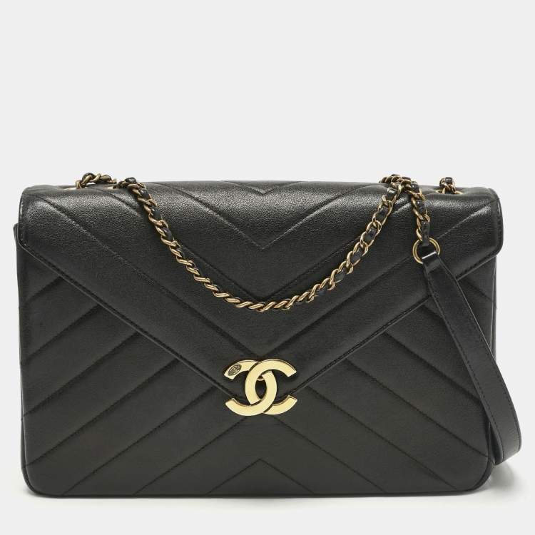 Pre Owned Chanel Black Quilted Leather Coco Envelope Flap Bag