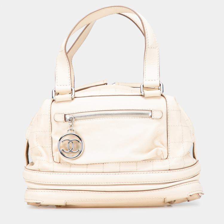 Pre Owned Chanel Beige Goatskin Square Stitch Essential Bowler
